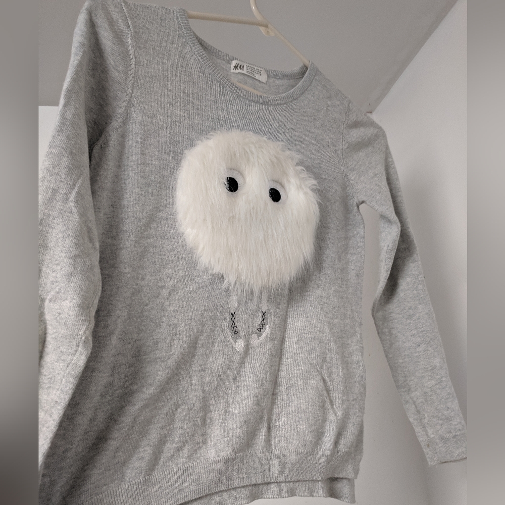 H&M furry grey/white sweater/tunic children's girls 8-10 yrs Like-New